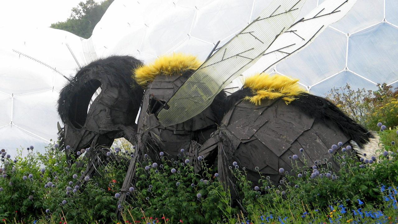 Eden Project sculpture