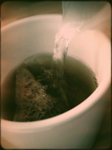 Apple and ginger tea