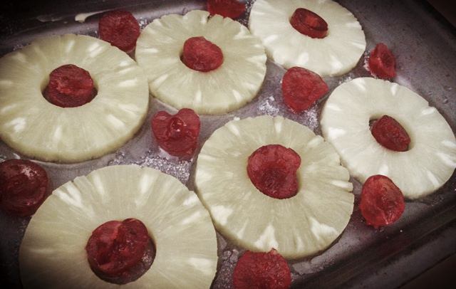 Pineapple upside down cake
