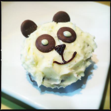 Panda cupcake